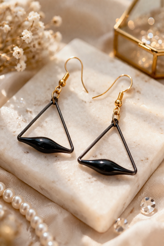 Black Triangle Earrings for Women Minimal Geometric Dangle Earrings
