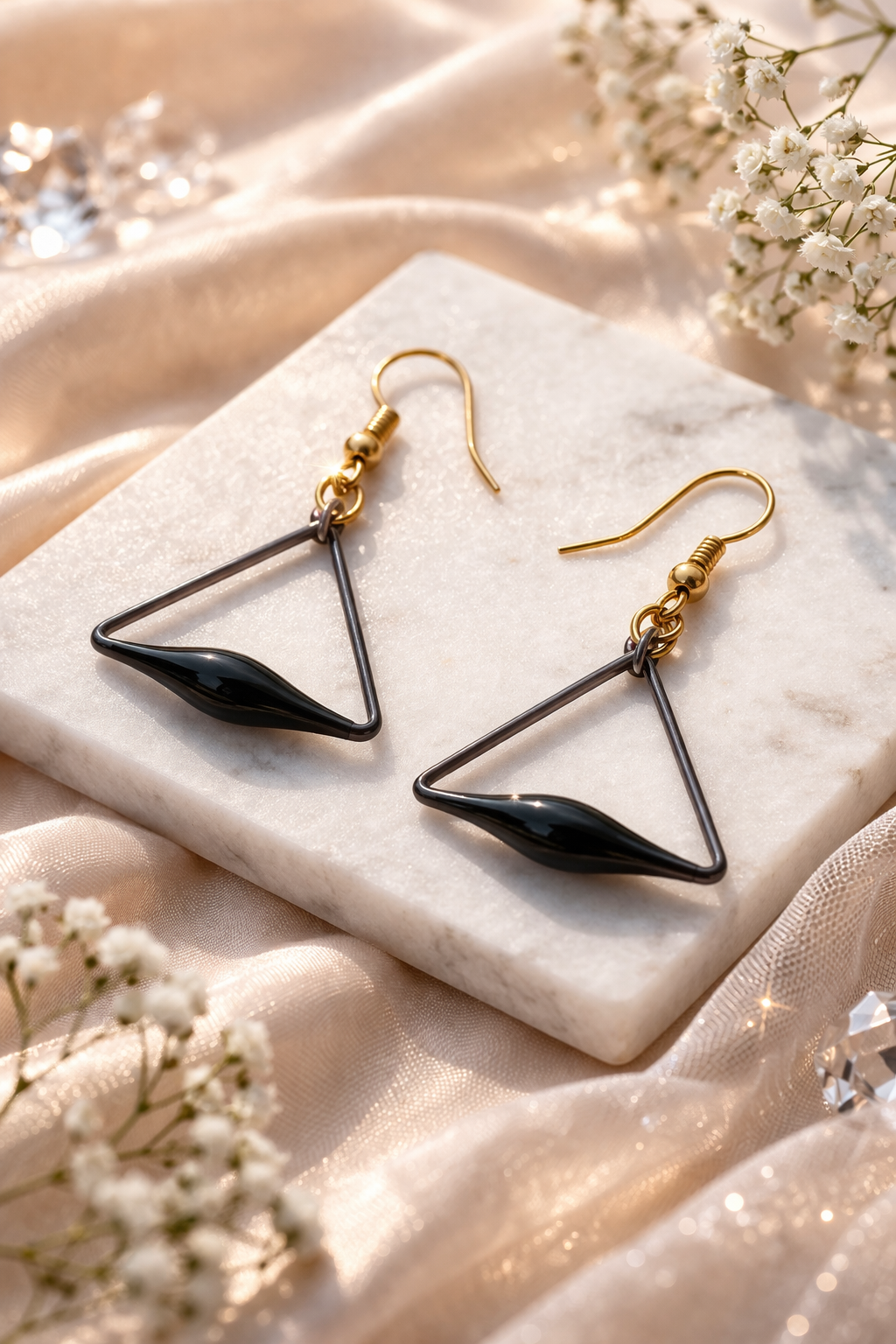 Black Triangle Earrings for Women Minimal Geometric Dangle Earrings
