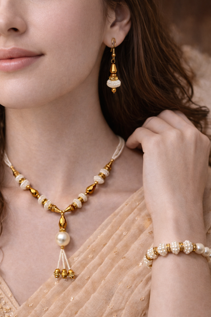 Gold-Plated Pearl Necklace Set with Earrings & Bracelet